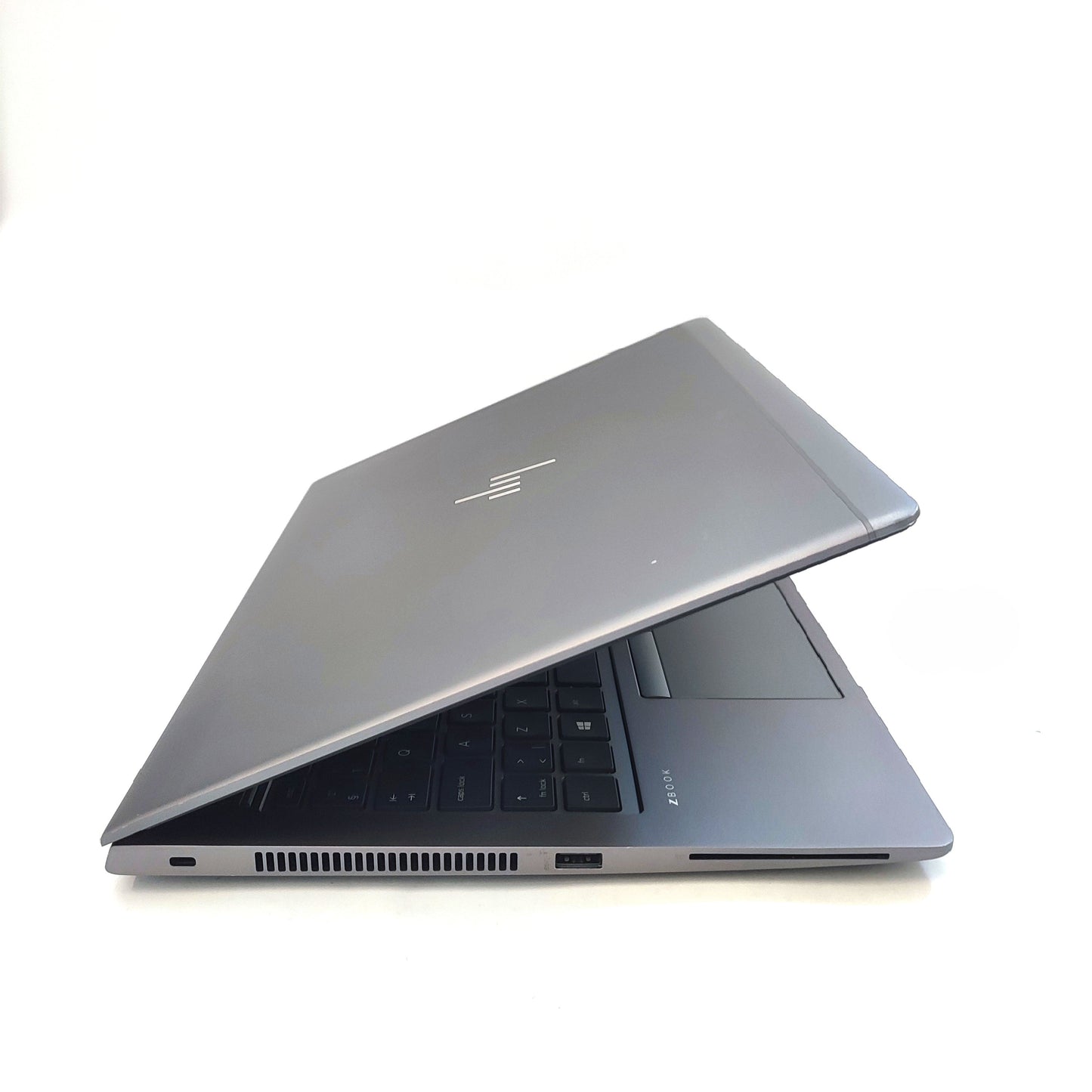 HP ZBook 14u G5/i7-8550U/16GB/240GB SSD/AMD Radeon Pro WX 3100/14″ FHD/ID: 13857