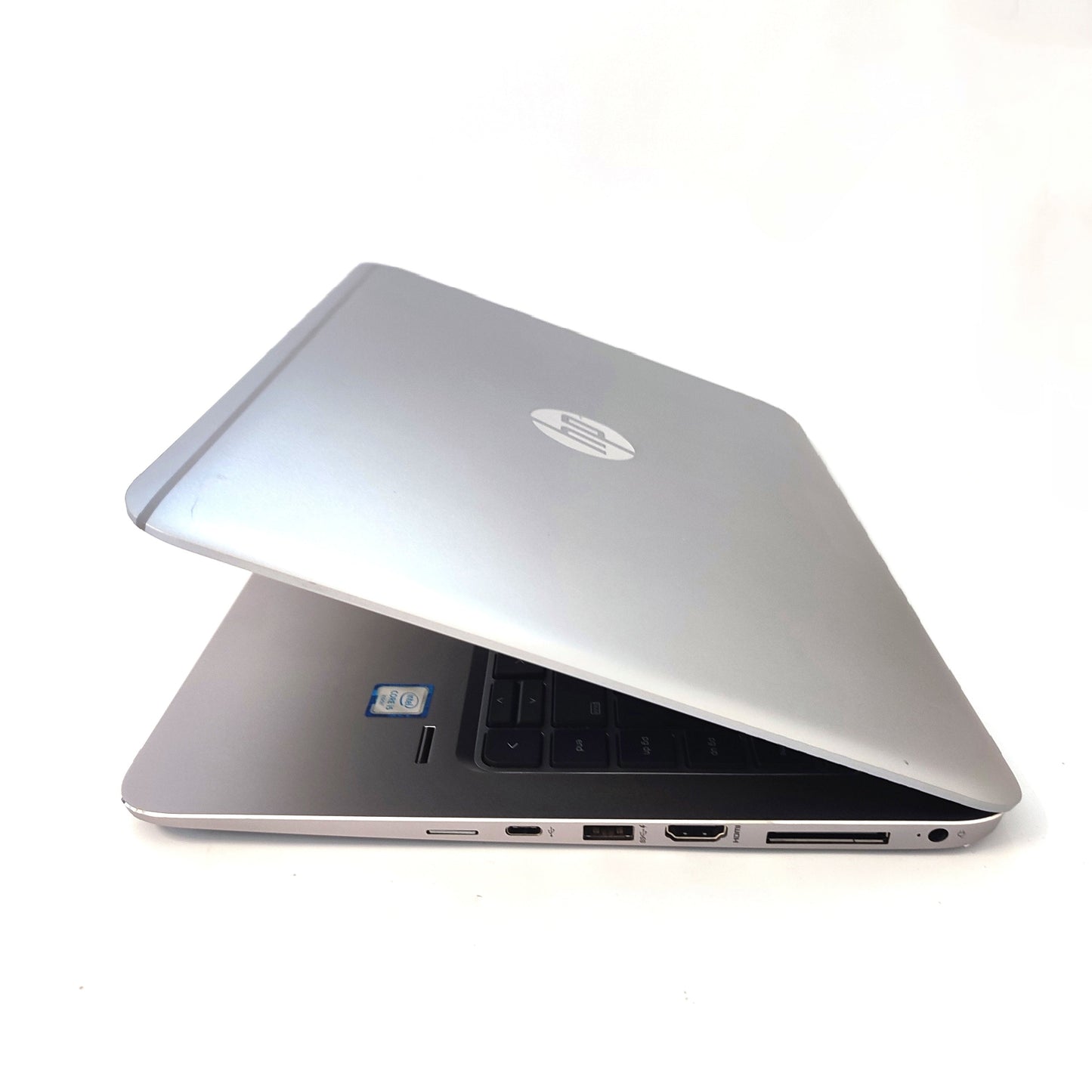 HP EliteBook Folio 1040 G3/i7-6500U/8GB/240GB SSD/Intel HD Graphics/14″ FHD