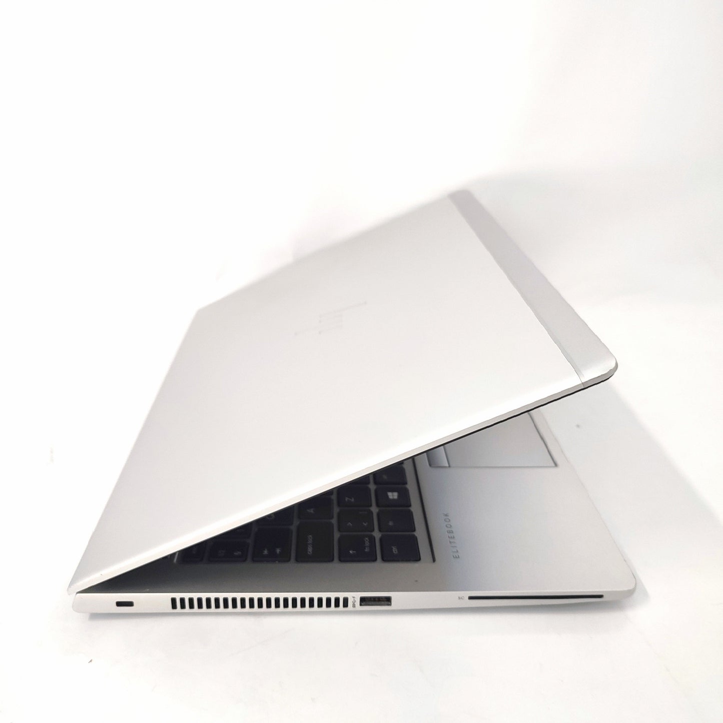 HP EliteBook 830 G5/i5-8350U/16GB/240GB SSD/Intel HD Graphics/13.3″ FHD/ID: 15852