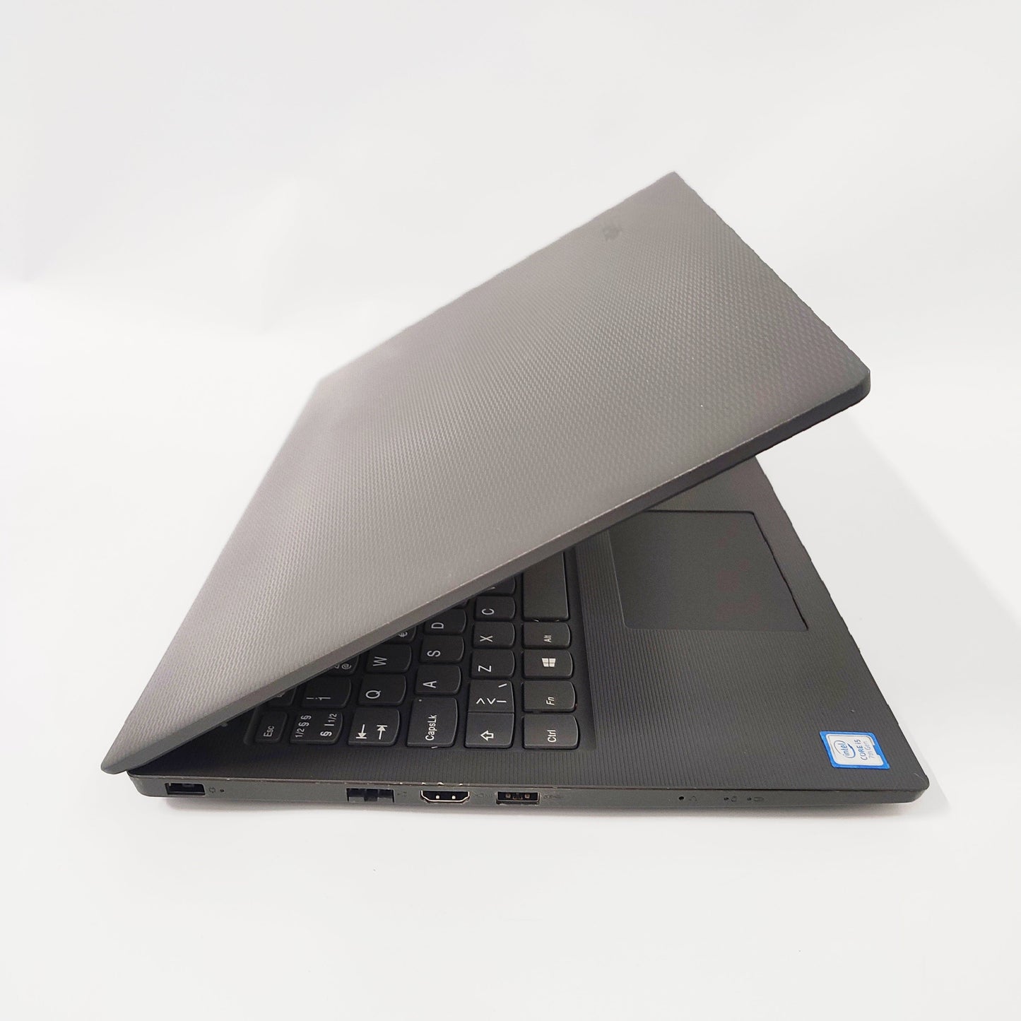 LENOVO V130-15IKB/i5-8250U/8GB/240GB SSD/Intel HD Graphics/15.6″ FHD/ID: 19271