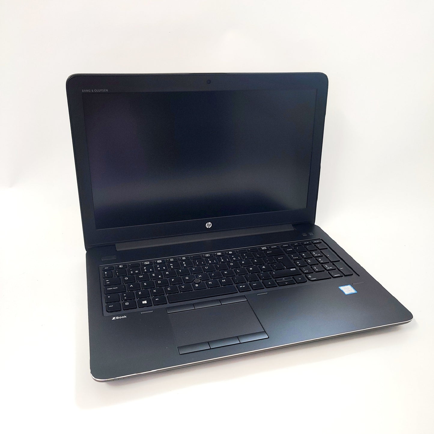 HP ZBook 15 G4/i7-7700HQ/32GB/500GB SSD/NVIDIA Quadro M620/15.6″ FHD/ID: 18765