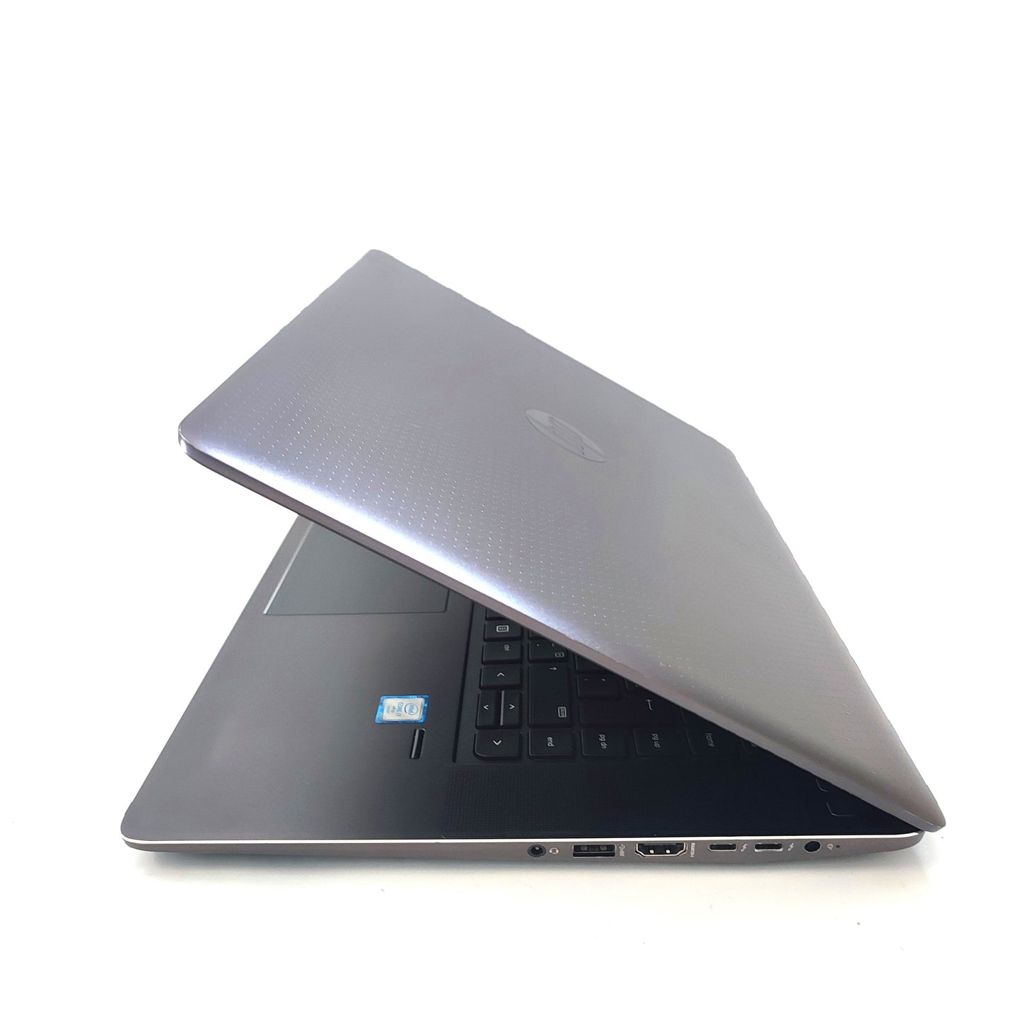 HP ZBook Studio G3/i7-6820HQ/16GB/500GB SSD/NVIDIA Quadro M1000M/15.6″ HD/ID: 14746