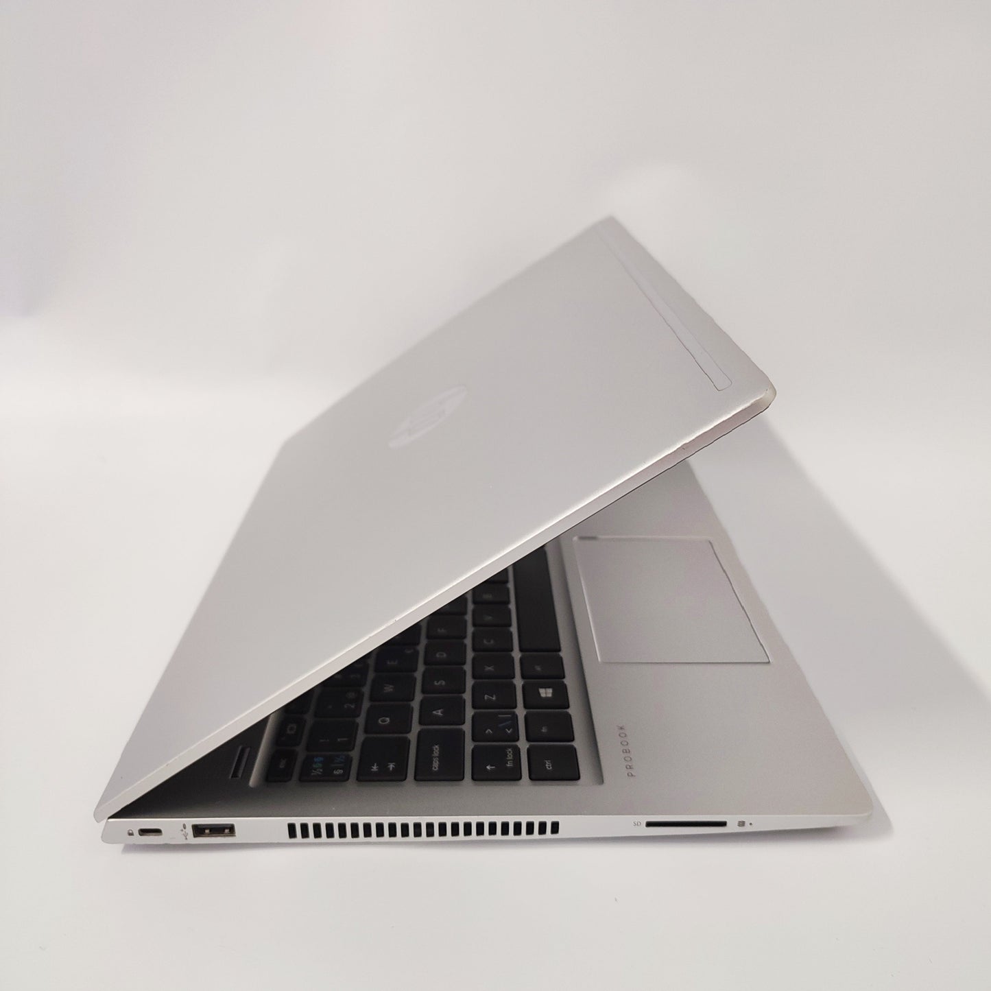 HP EliteBook 455 G9/Ryzen 5-5625U/16GB/512GB SSD/AMD/14″ FHD/ID: 18520