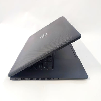 DELL Latitude 7520/i5-1145G7/16GB/256 GB SSD/Intel HD Graphics/15.6″ FHD/ID: 19743